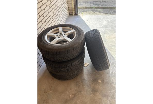 Winterbanden met velgen - IMG_0435