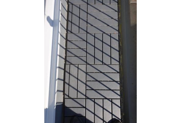 Runnen terras tegels kunststof Ikea ongeveer 8 vierkante meter - 20210418_115816