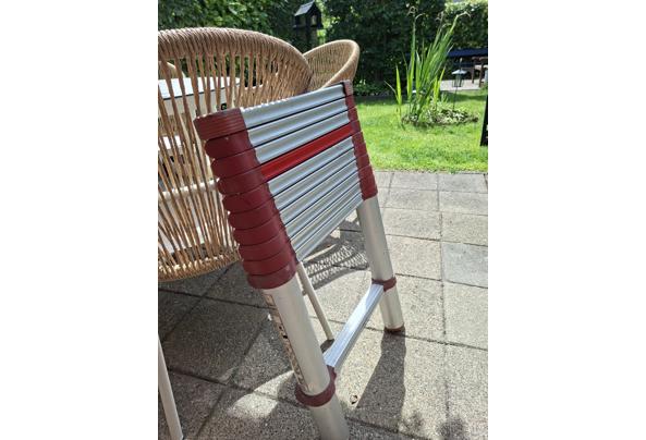 PRIMA UITSCHUIFBARE LADDER - 17821276061018716076179174777207