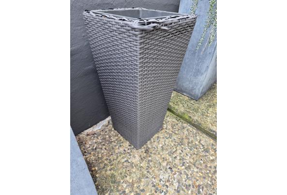 Wicker plantenbloembak - 20260405_153321