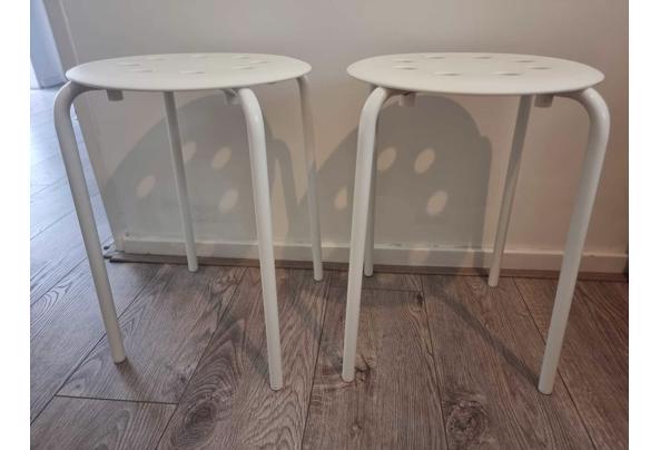 Twee IKEA krukjes - IMG-20250720-WA0001