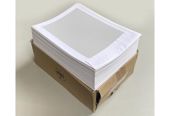 Ca. 75 A4-bordrug enveloppen met doos - A4env
