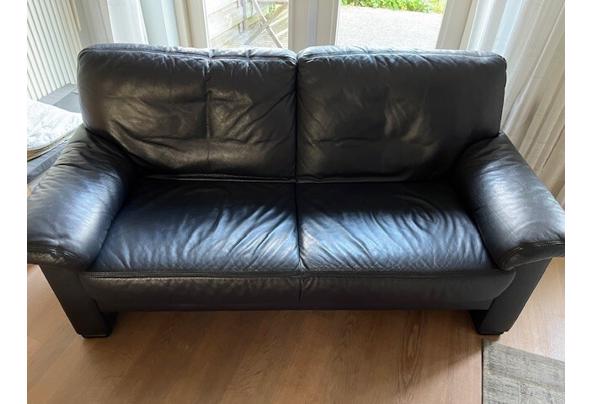 2 zits bank bekleed met donkerblauw leder. - Zitbank-2,5-zits-bovenaanzicht-3_638823980998552646