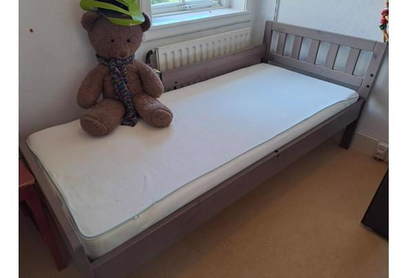 Kinderbed met fijne matras - Kinderbedje-met-matras