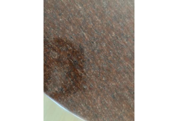 Graniet ronde tafel Bordeaux rood - IMG_7012