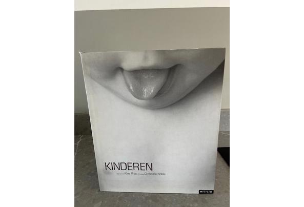 Vele boeken in goede staat om ruimte te maken in mijn boekenkasto - IMG_4012