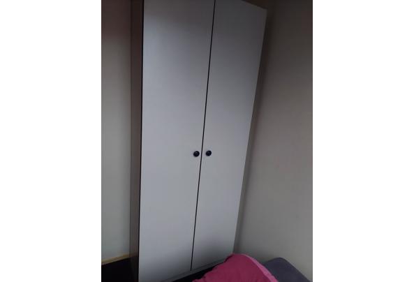 Witte kast met planken - 20251210_085503