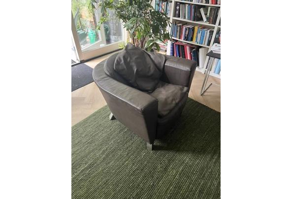Twee comfortabele leren fauteuils - IMG_5654