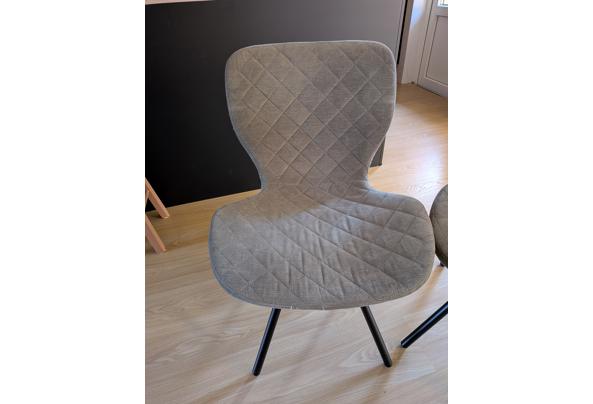 3 eetkamer stoelen gratis af te halen  - PXL_20251230_133515977
