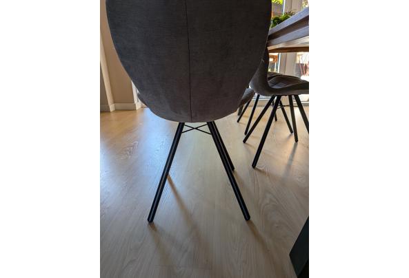 3 eetkamer stoelen gratis af te halen  - PXL_20251230_133535966