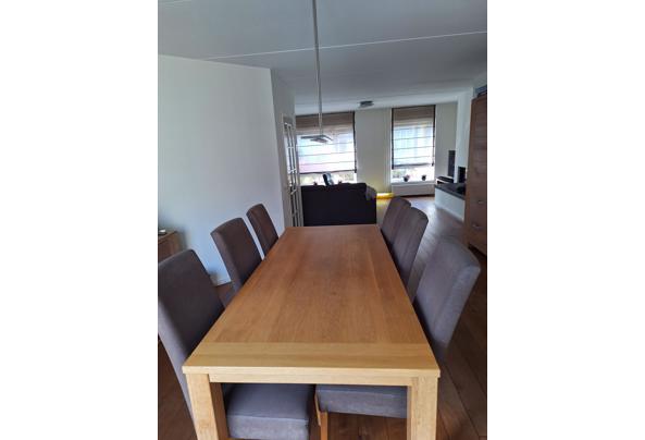 Eettafel 2m bij 90cm, inclusief 6 stoffen stoelen - 20250226_132229