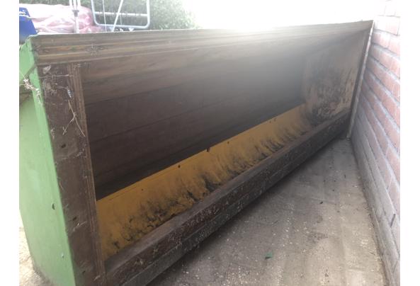 Grote voer bakken - IMG_4429