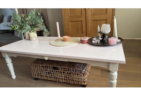 Eettafel bankstel en salon tafel grenen geverfd  - IMG_2543