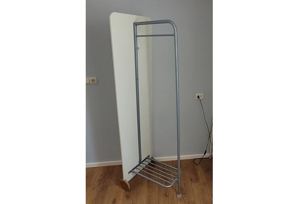 Stand spiegel met kledingrek  - 20250908_120841