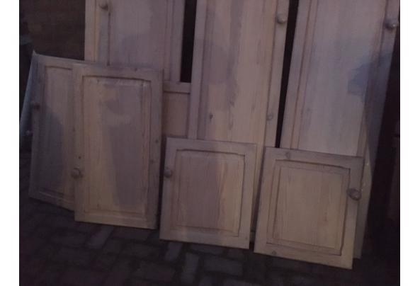 Wit eikenhouten deurtjes om kast van te maken - image2