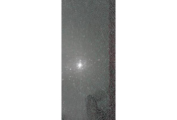 Salontafel gebroken glas motief - 20240105_113108