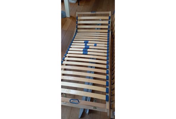 Bed Ikea 160 x 200 verstelbare lattenbodem - 20220208_150317