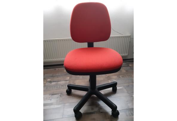 bureaustoel zonder leuningen - 20201202_135730