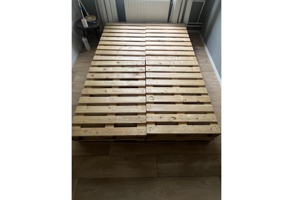 8 pallets van 70x100cm - IMG_1264