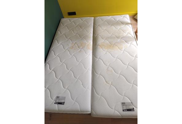 Twee matrassen 220cm * 90cm - 1000011104