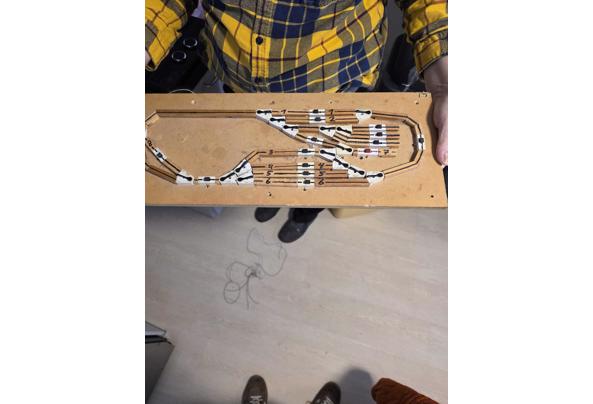 Treinbaan met steunen - WhatsApp-Image-2026-03-18-at-11-03-12-(2)