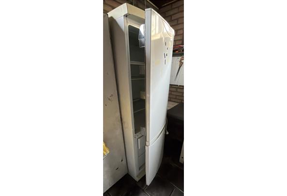 Koelkast wit staand (+10 jaren oud) - koelkast2