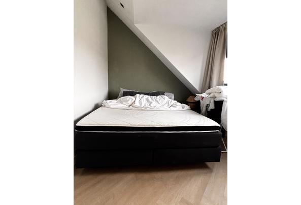GRATIS Boxspring bed blauw 160x210cm inclusief topper - IMG_0635
