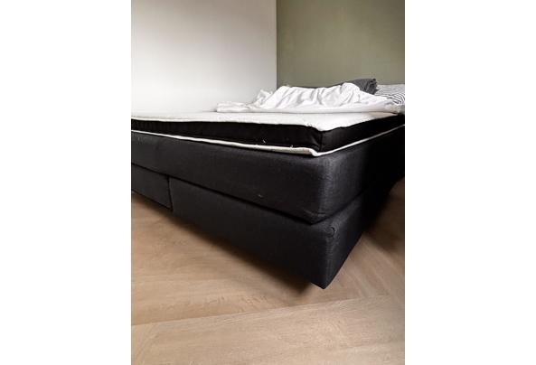 GRATIS Boxspring bed blauw 160x210cm inclusief topper - IMG_0637