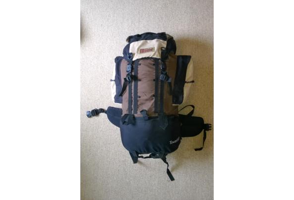 Backpack met kampeerspullen (o.a. Bever Bivacsac) - WP_20190306_15_45_25_Pro