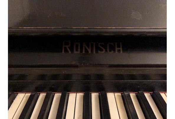 Zwarte Rönisch piano - D723E88C-4858-4DA4-A0FE-C8D36A1FA7C5.jpeg