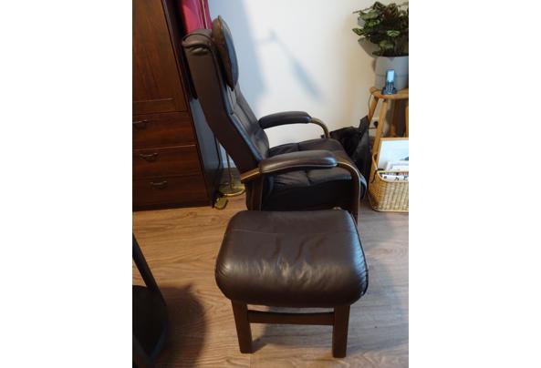 leren fauteuil met voetenbank - DSC02372