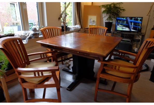 Eettafel met 4 stoelen - tafel-2
