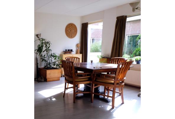 Eettafel met 4 stoelen - tafel-met-stoelen