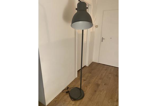 Vloerlamp Hektar (IKEA) - IMG_3635