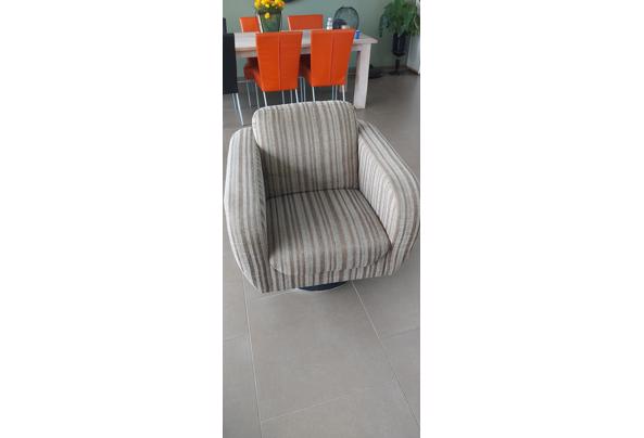 Moderne fauteuil (draaibaar) - 20220401_103301