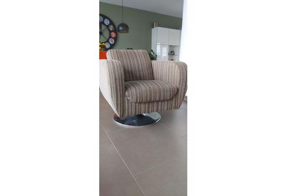 Moderne fauteuil (draaibaar) - 20220401_103310