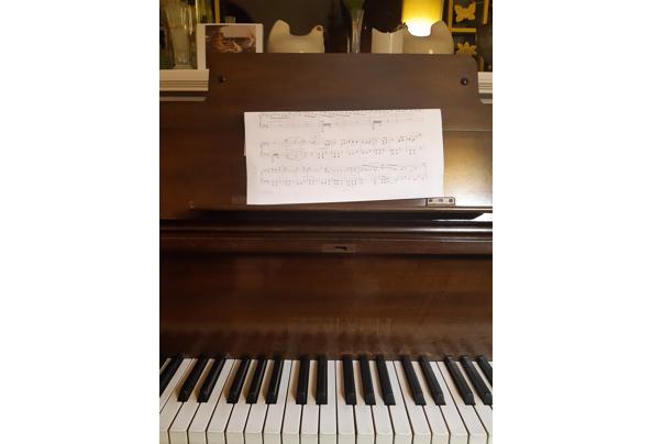 Kleine Feurich piano uit de jaren dertig,  - Feurich2_637744278966594247