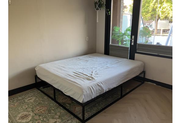 Stalen bed frame zwart 160 - IMG_9663