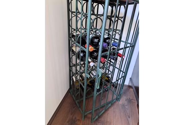 Wijnrek voor 32 flessen en plateau voor karaffen - 20250702_131246