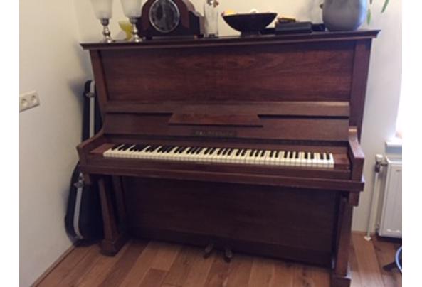 Piano zoekt nieuw huis! - IMG_5913.JPG