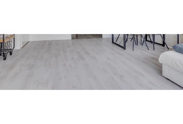 Laminaat grijs 40m2 - laminaat