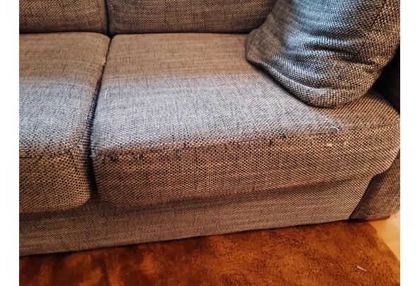 Fijne hoekbank, zwart witte stof, lellere loungebank - 20250529_104606
