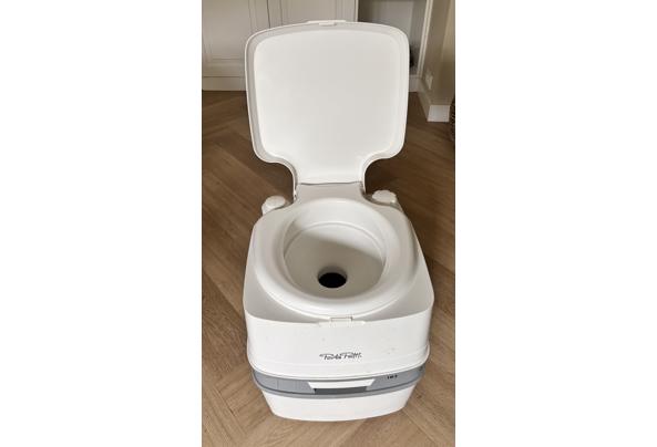 Gebruikt maar absoluut schone Porta Potti toilet - IMG_3508