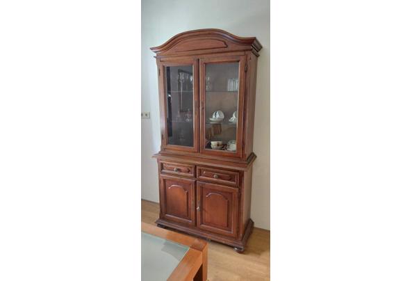 Vitrinekast, 2 glazen deuren / onder 2 lades en dichte deuren - WhatsApp-Image-2025-07-17-at-14-53-21(4)