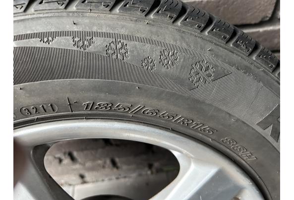 Winterbanden 185/65R15 - IMG_4236
