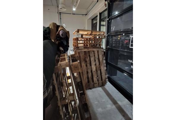 Gratis Pallets - 610958360_898820813094760_782544238355879943_n