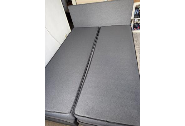 Box spring bed 2 persoons - c19836e0-ba95-4c7e-88de-32260e628f59