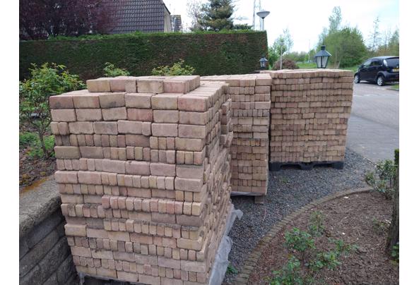 Gebruikte straatstenen ca. 54 m2 op pallets - Straatst-1