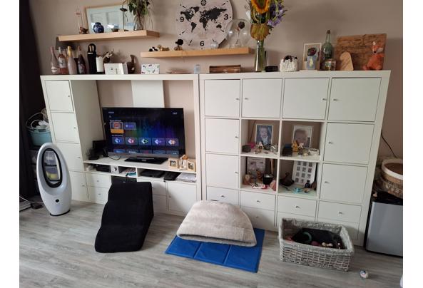 Kalax tv meubel met 5 deurtjes en 4 lades. Kallax kast met 8 deurtjes en 8 lades en 4 open vakken - 20250718_132705
