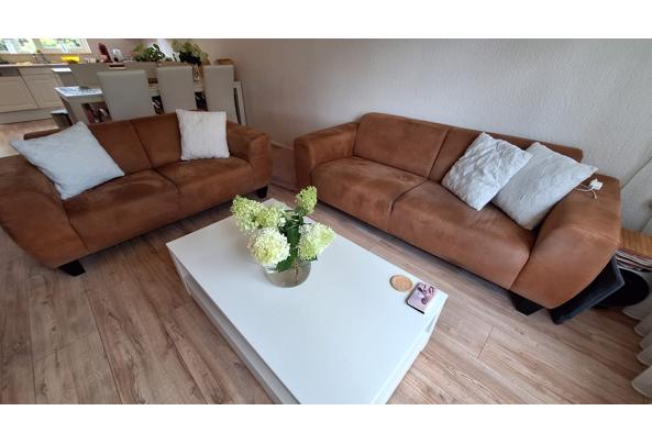 2 mooie banken - 6bb44e9b-fc29-479a-a302-6df092a75652